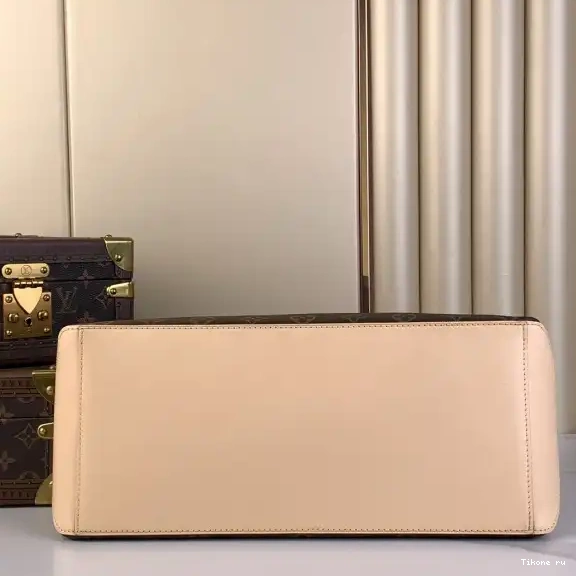 Cheap VUITTON Mezzo LOUIS 0701